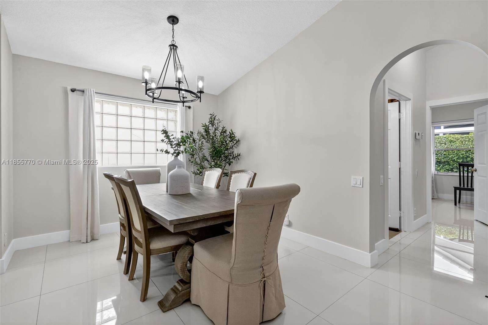 LAKERIDGE GREENS AT PIPER - Residential