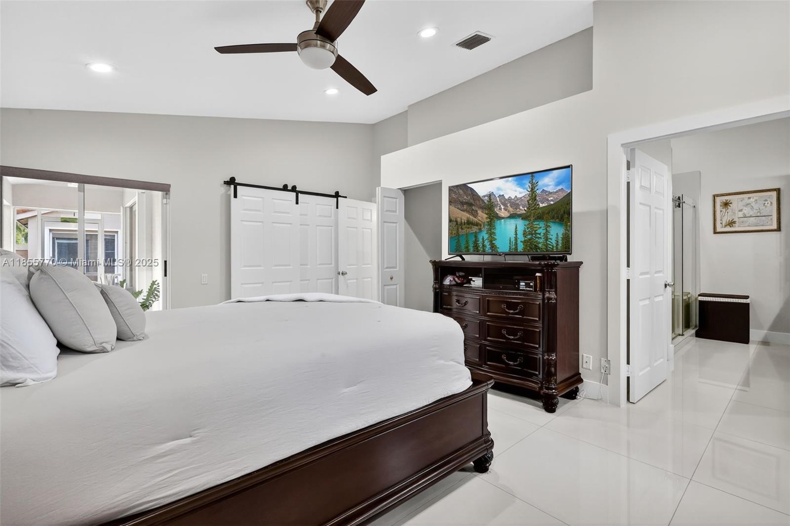 LAKERIDGE GREENS AT PIPER - Residential