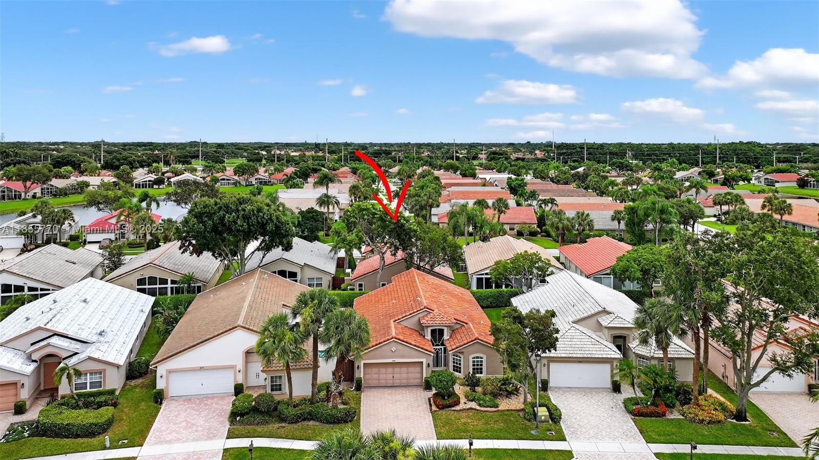 LAKERIDGE GREENS AT PIPER - Residential