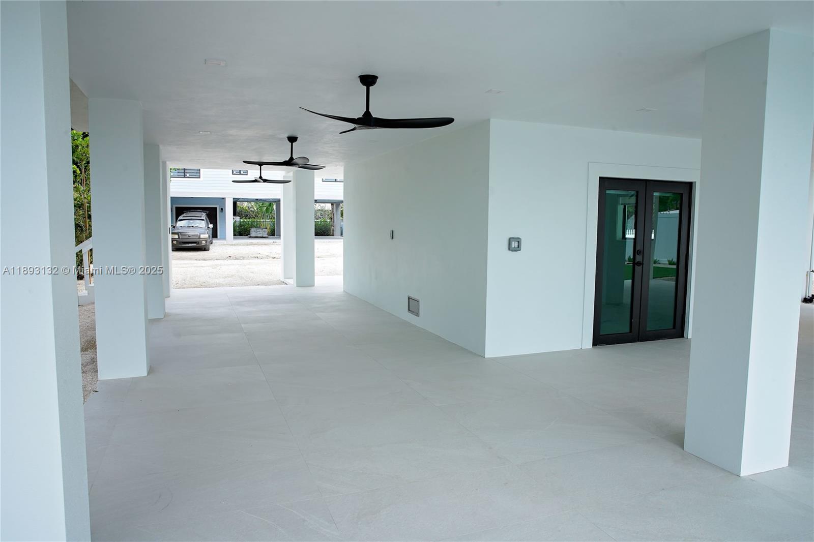 FONTAINE LAKE ESTATES - Residential