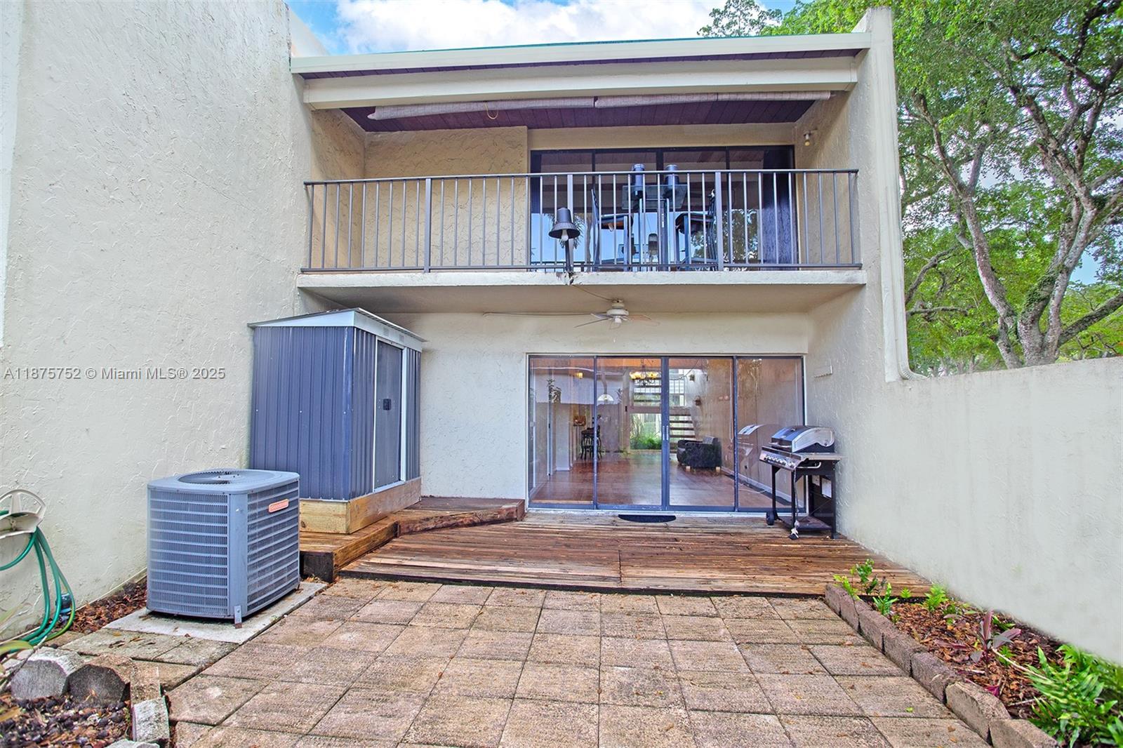 MAJESTIC VIEW CONDO NUMBE - Residential