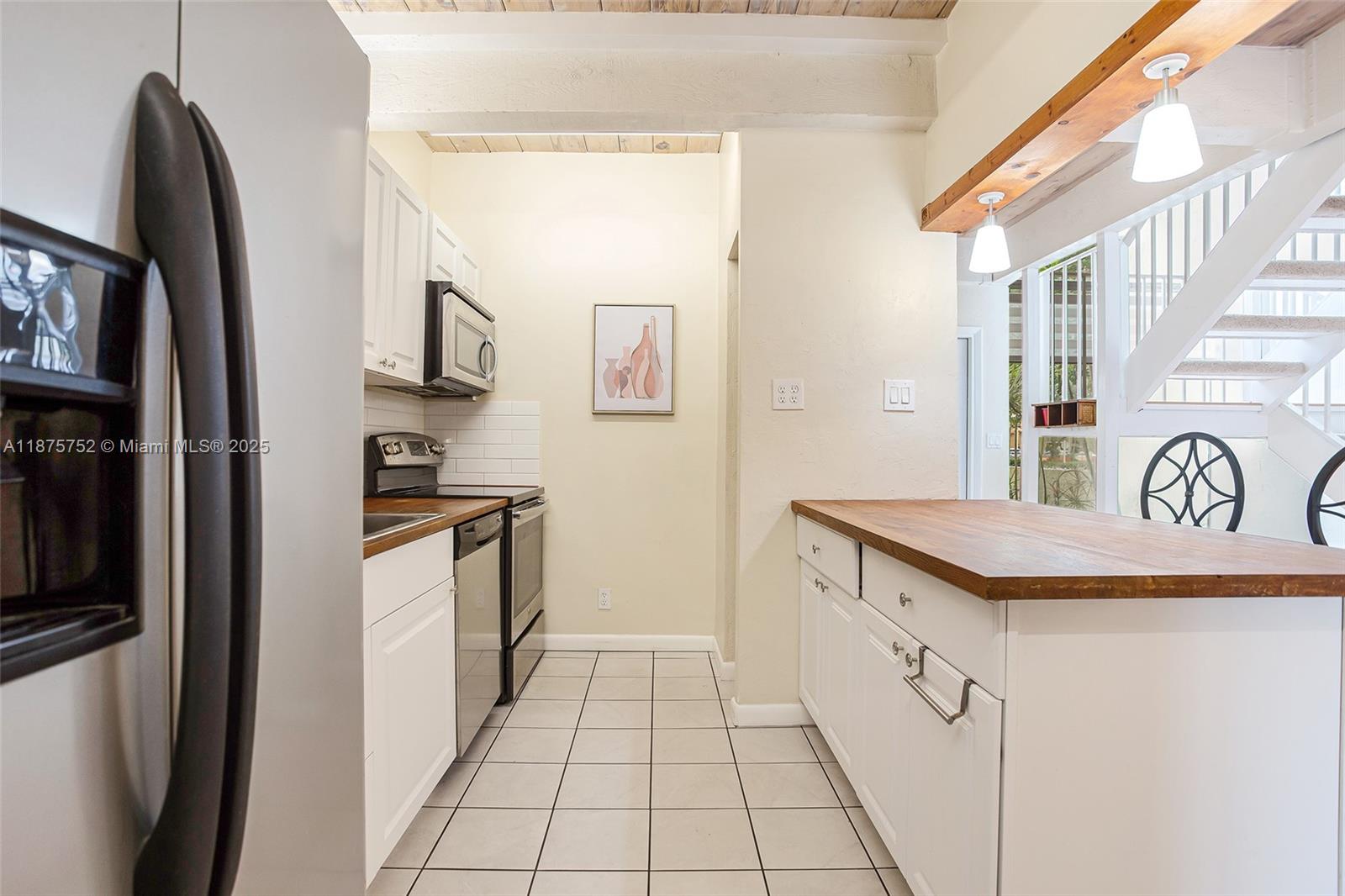 MAJESTIC VIEW CONDO NUMBE - Residential