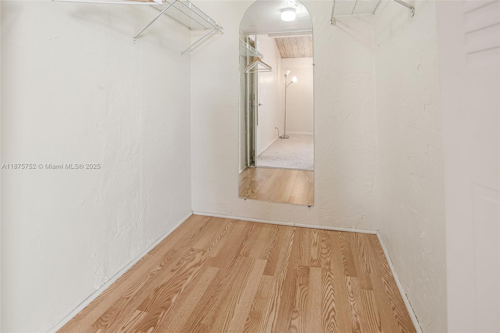 MAJESTIC VIEW CONDO NUMBE - Residential