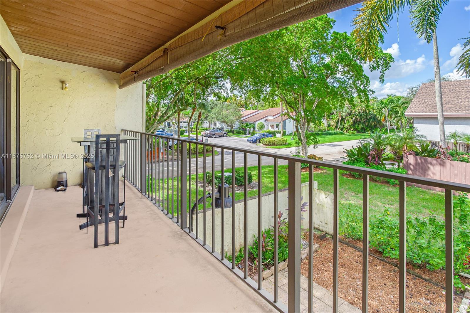 MAJESTIC VIEW CONDO NUMBE - Residential