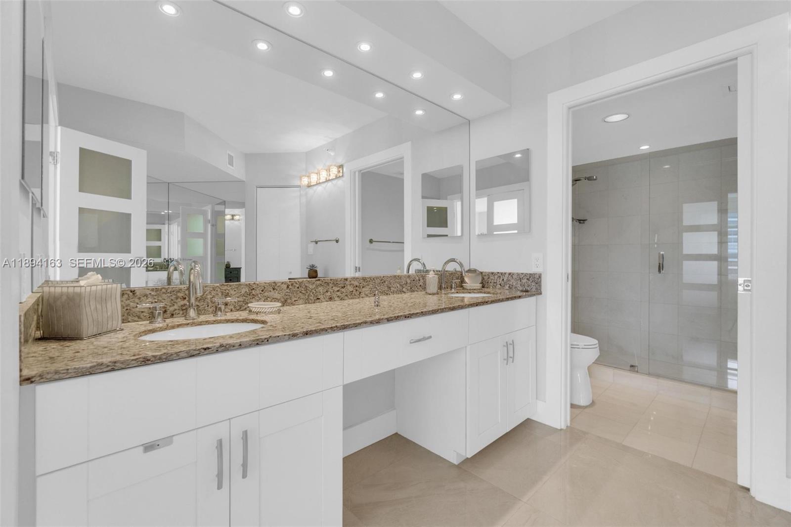 MYSTIC POINTE CONDO NO TH - Residential