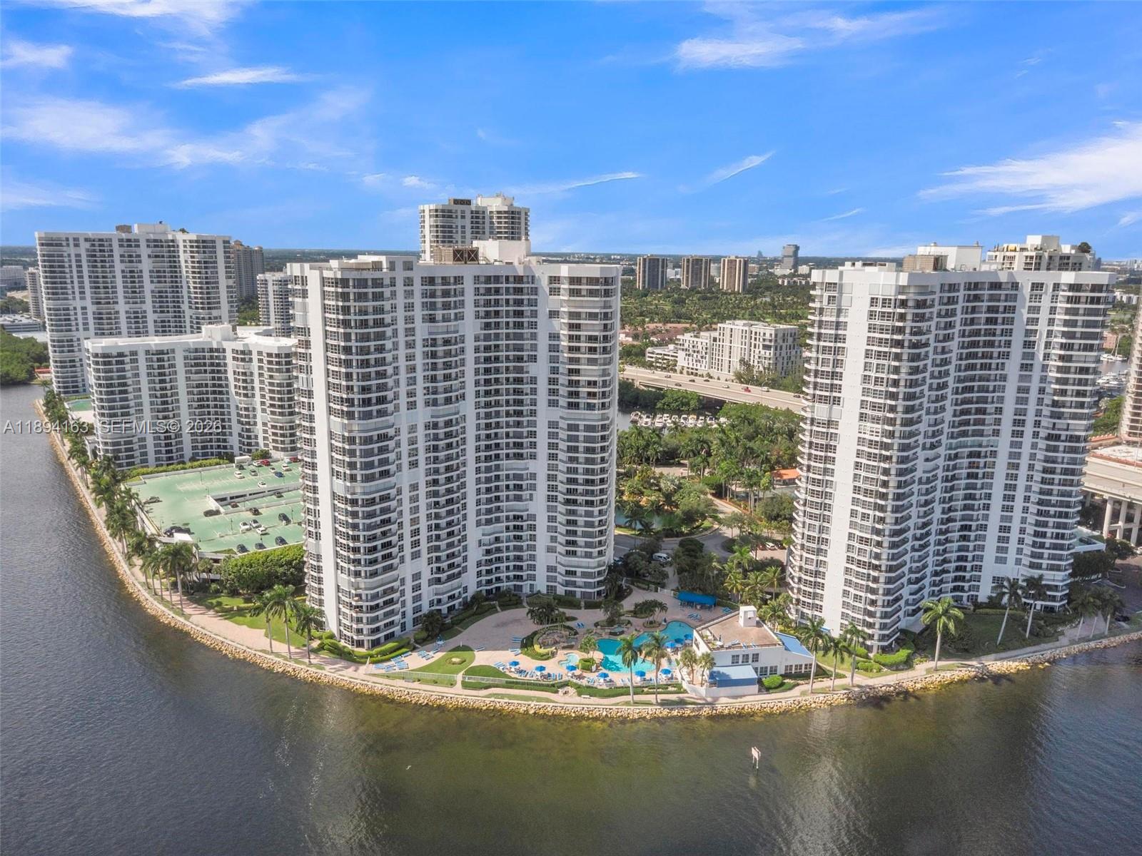 MYSTIC POINTE CONDO NO TH - Residential