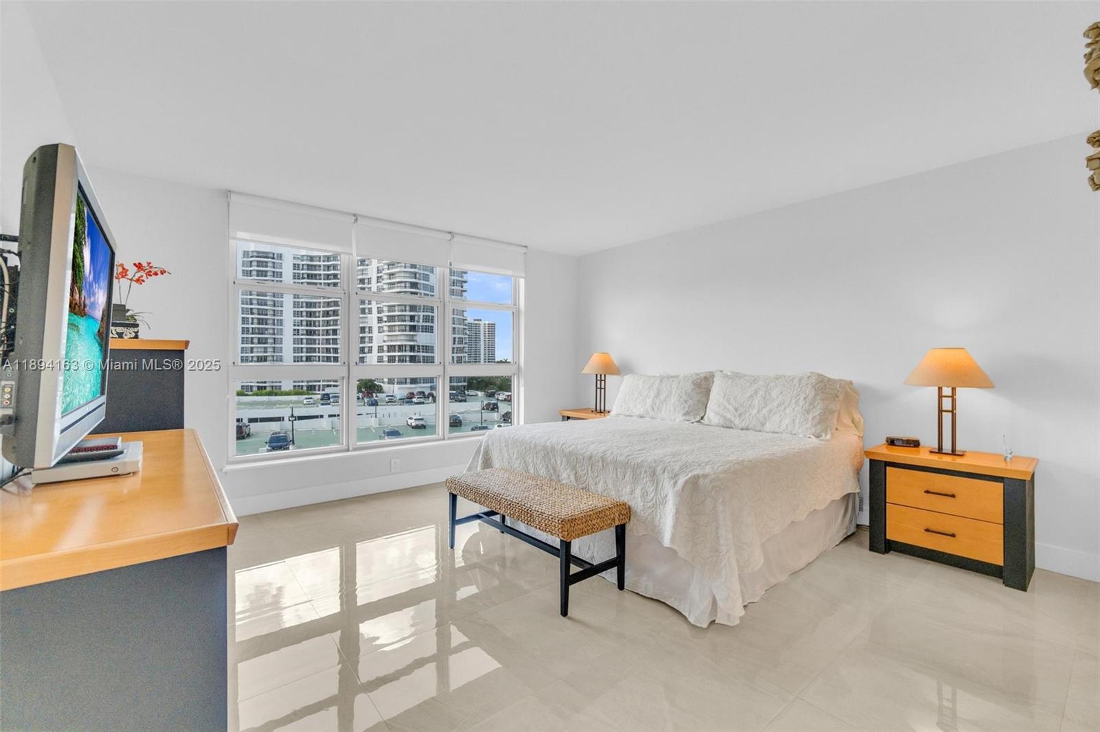 MYSTIC POINTE CONDO NO TH - Residential