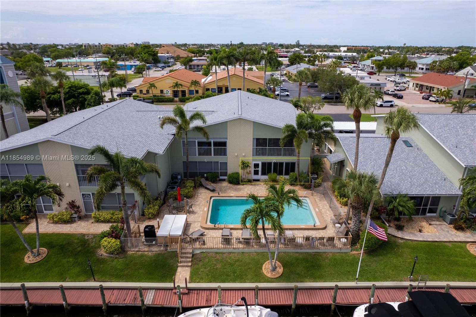 MARINA 46 CONDOMINIUM - Residential