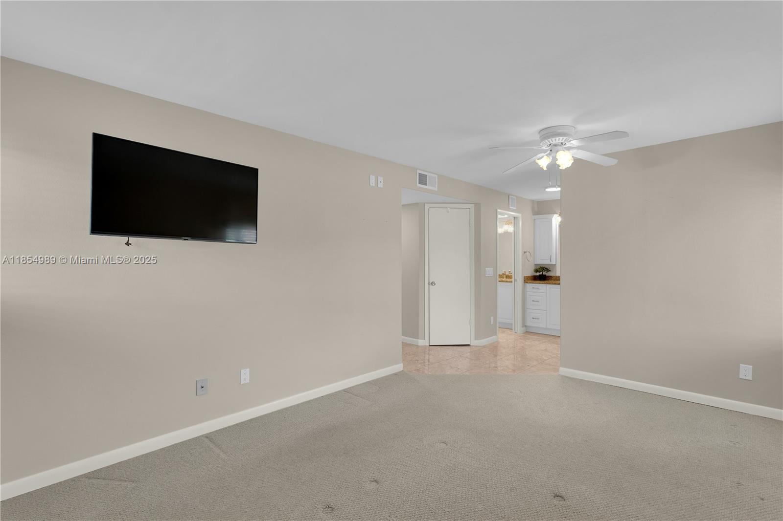 MARINA 46 CONDOMINIUM - Residential