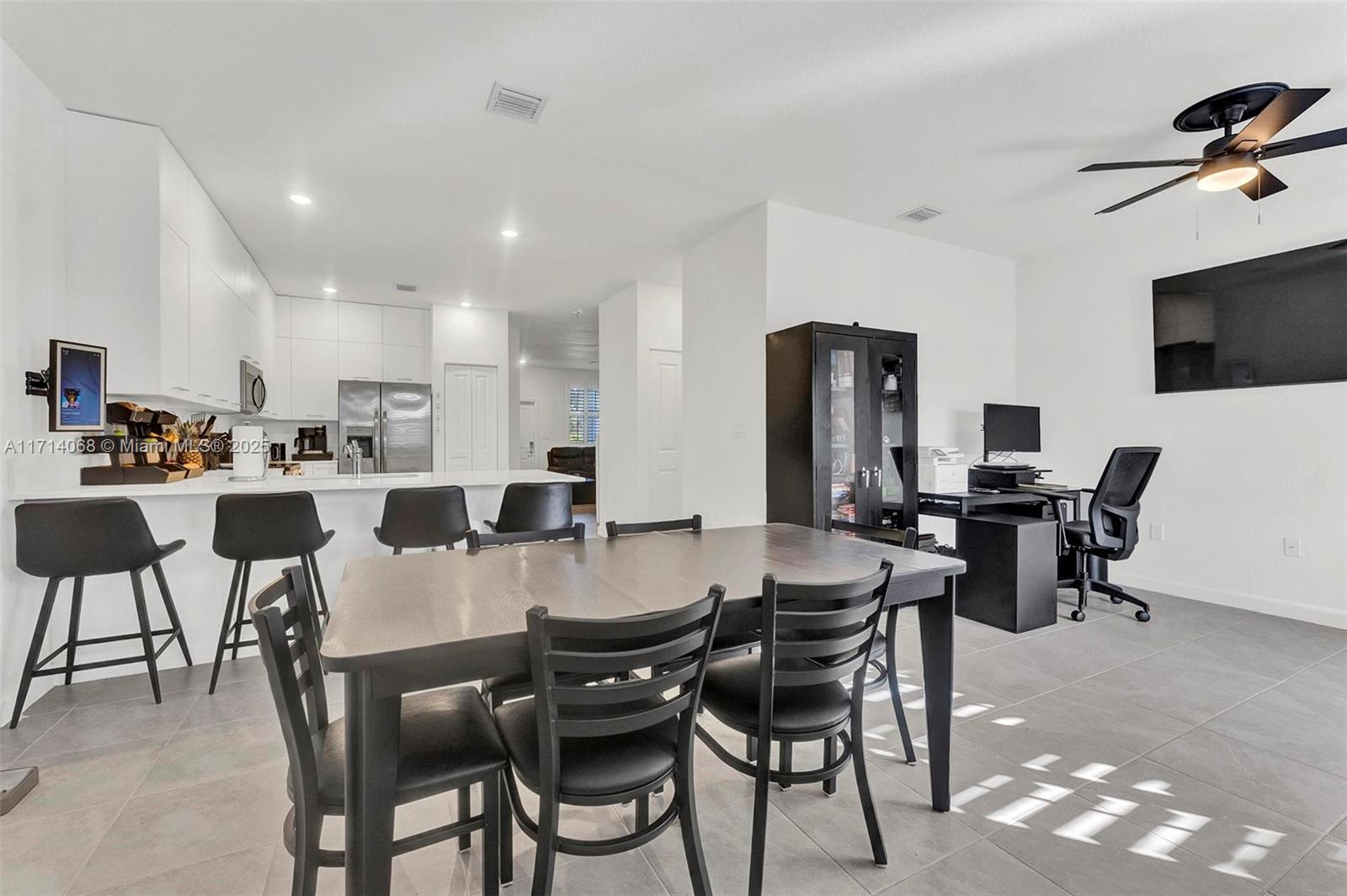 GOLF PARK SEC 1 - Residential