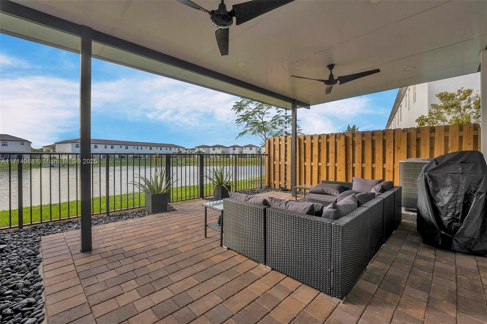 GOLF PARK SEC 1 - Residential