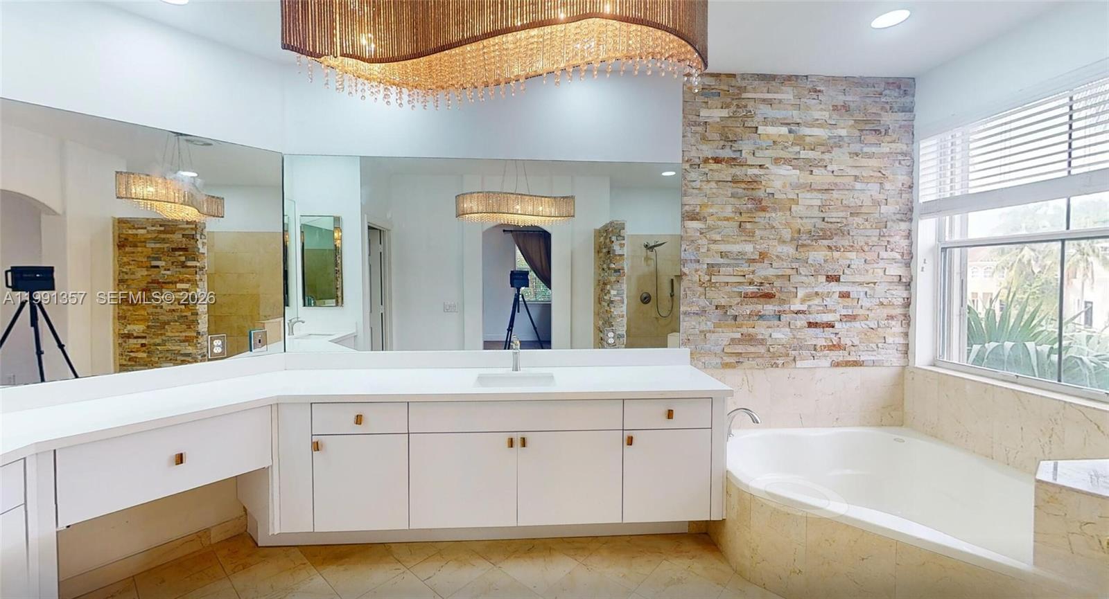 THREE ISLANDS 3RD SECTION - Residential