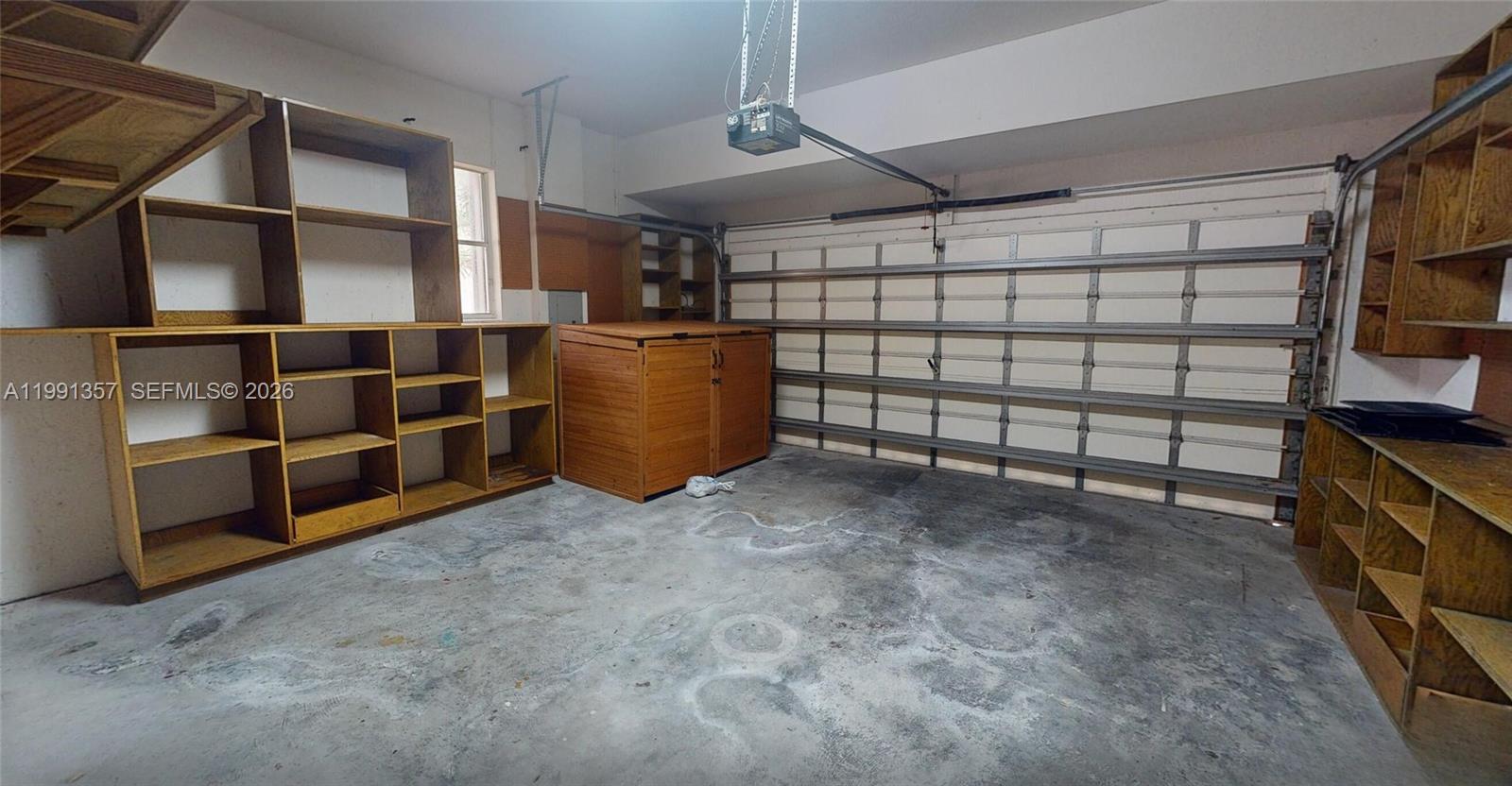 THREE ISLANDS 3RD SECTION - Residential