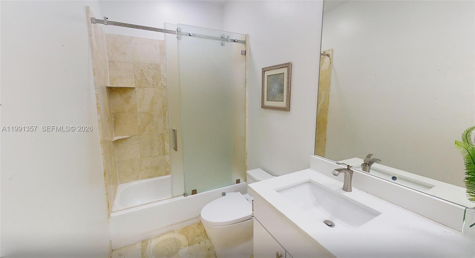 THREE ISLANDS 3RD SECTION - Residential