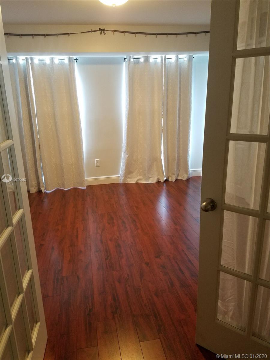 COUNTERPOINT ESTATES 5 - Residential