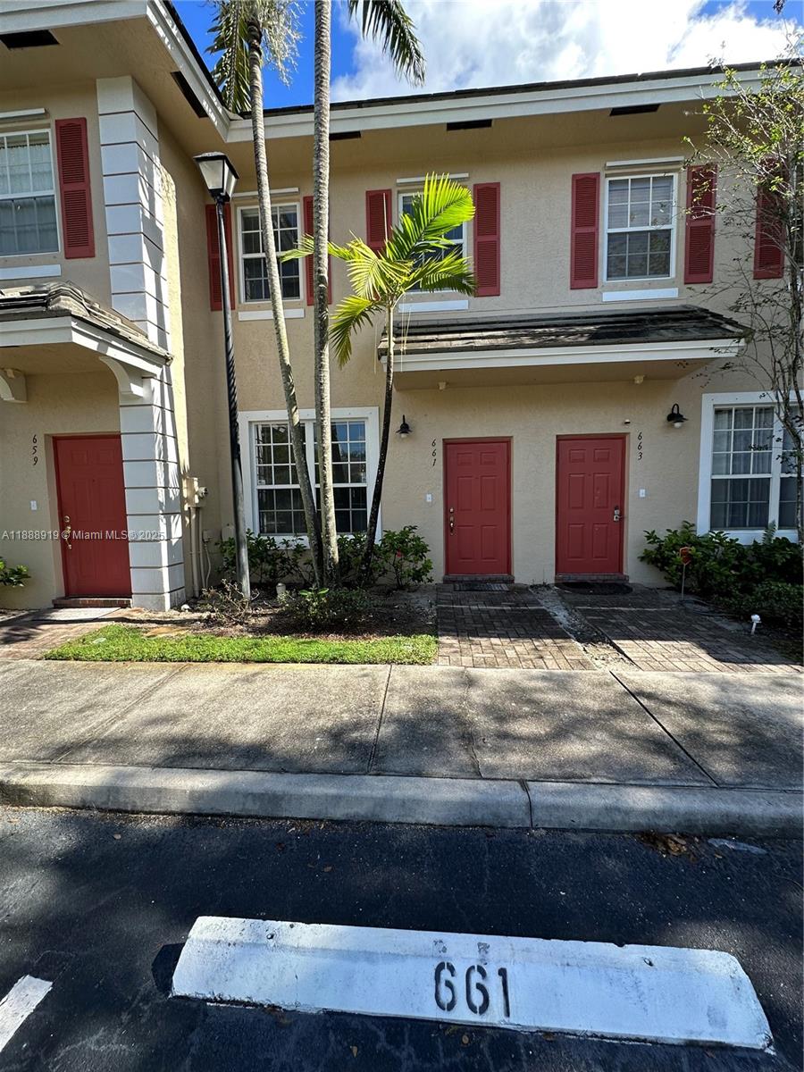 PARK PLACE AT PLANTATION - Residential Lease