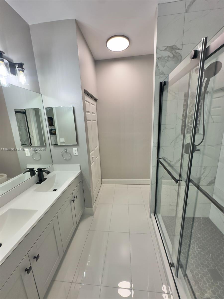 PARK PLACE AT PLANTATION - Residential Lease