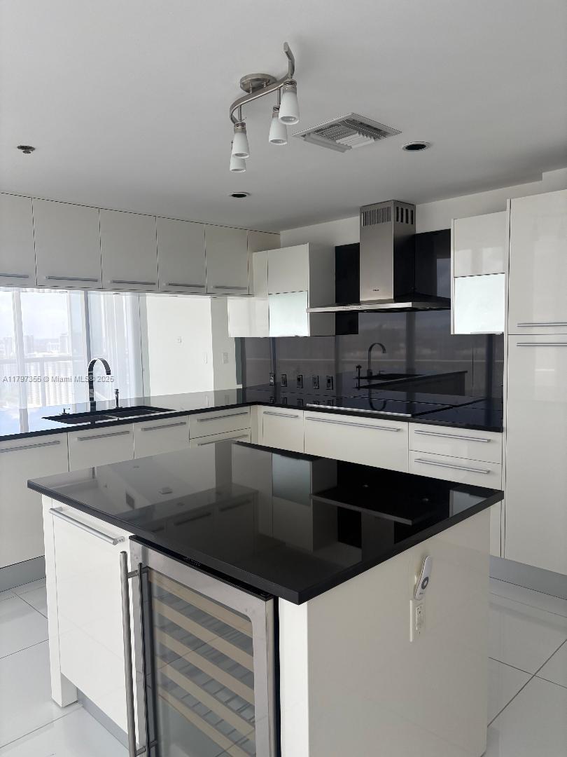 JADE OCEAN CONDO - Residential