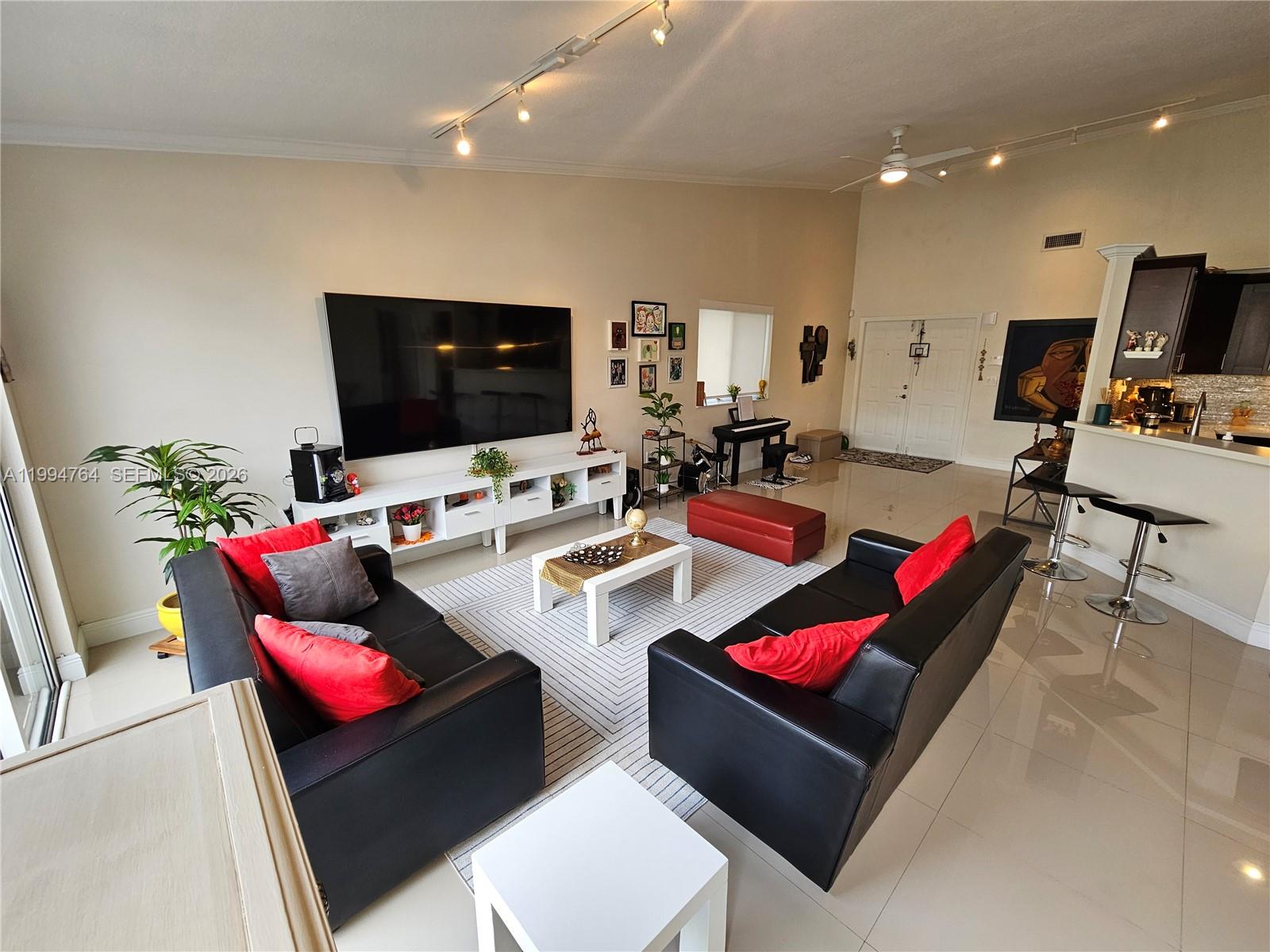 DORAL CHASE 1ST ADDN AMEN - Residential Lease