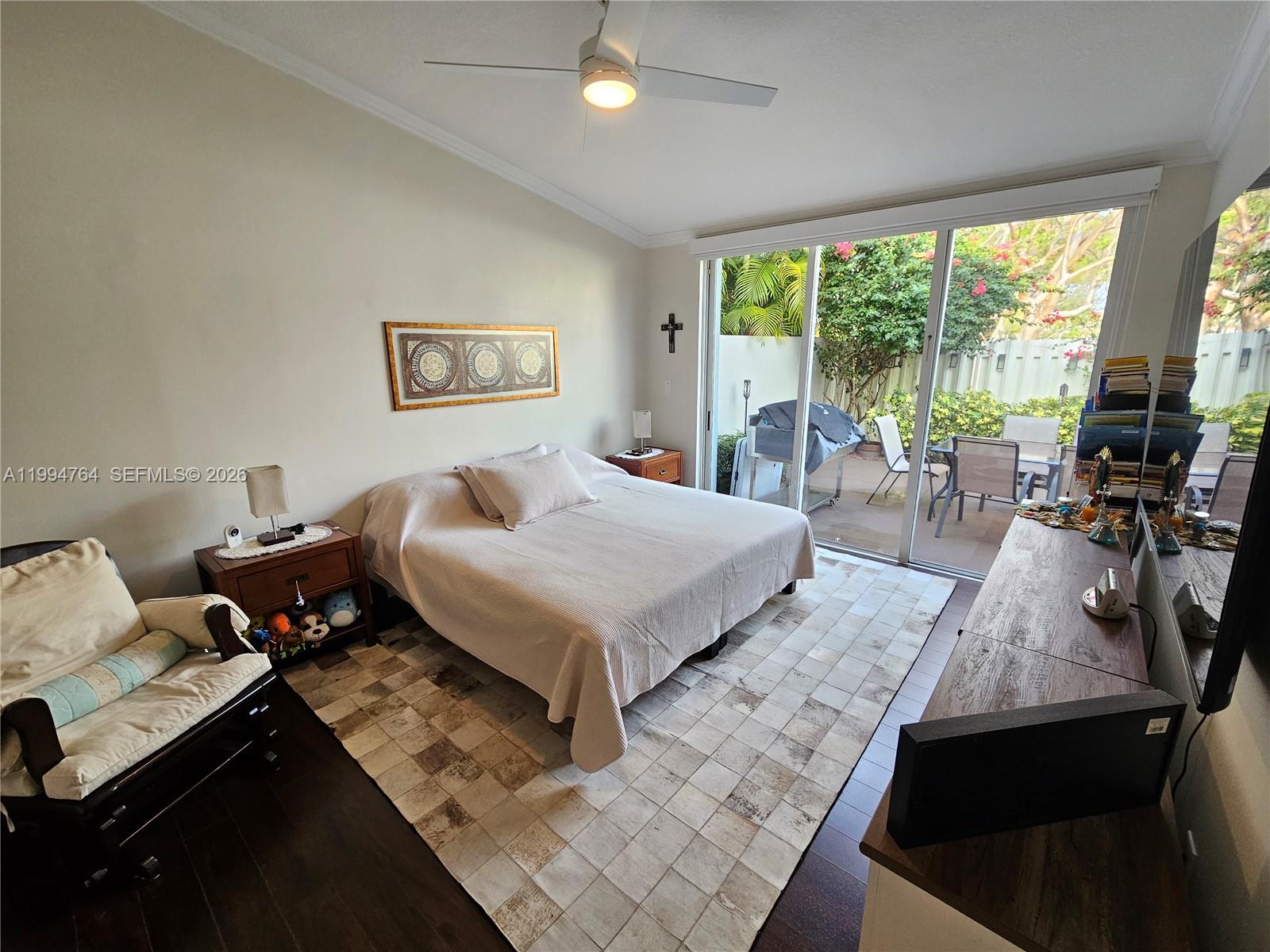 DORAL CHASE 1ST ADDN AMEN - Residential Lease