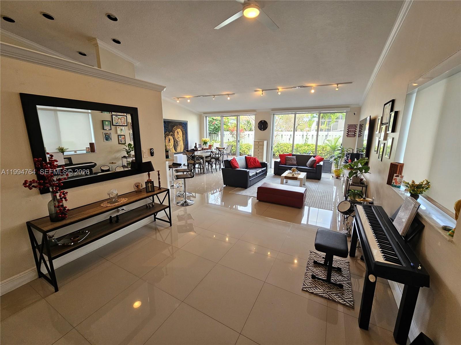 DORAL CHASE 1ST ADDN AMEN - Residential Lease