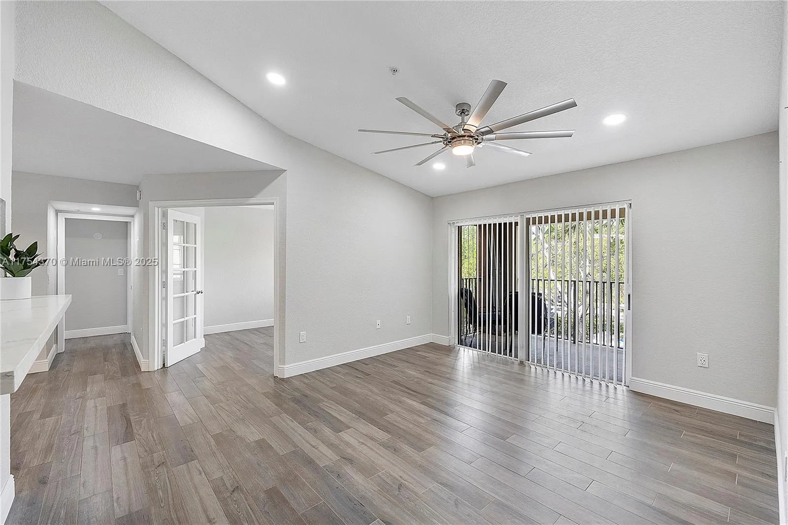 Coconut Creek, Florida 33073, United States, 2 Bedrooms Bedrooms, ,1 BathroomBathrooms,Residential,Active,83921