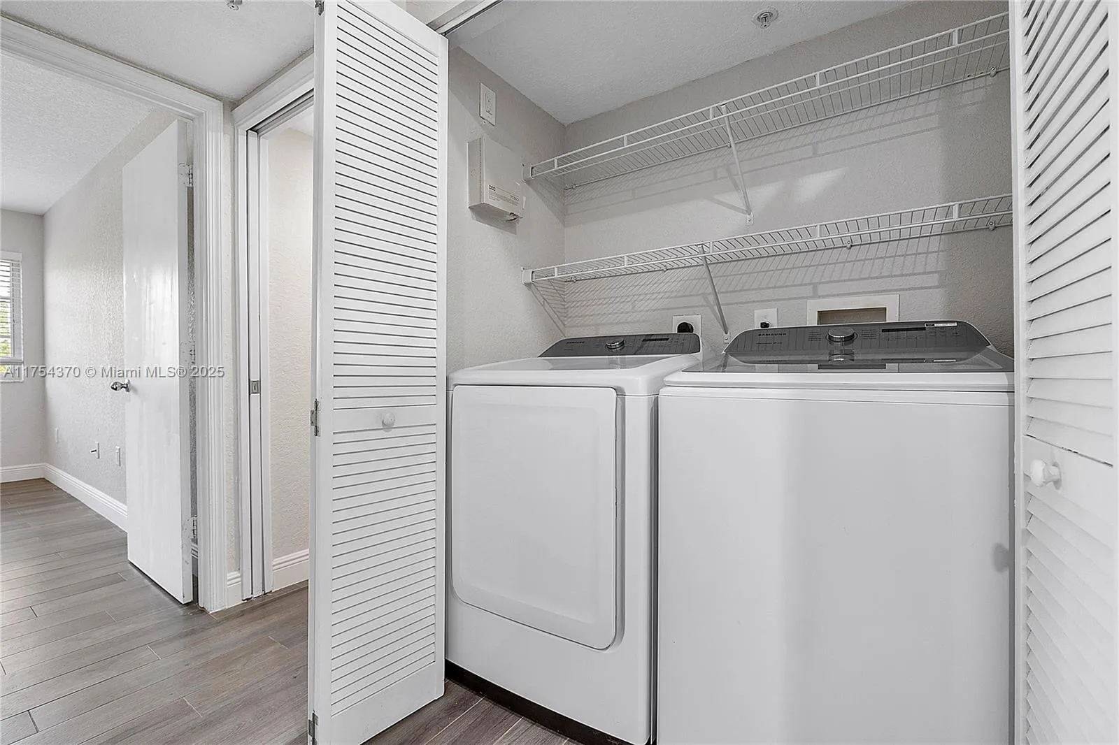 Coconut Creek, Florida 33073, United States, 2 Bedrooms Bedrooms, ,1 BathroomBathrooms,Residential,Active,83921