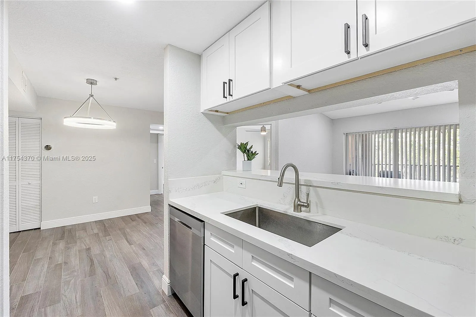 Coconut Creek, Florida 33073, United States, 2 Bedrooms Bedrooms, ,1 BathroomBathrooms,Residential,Active,83921