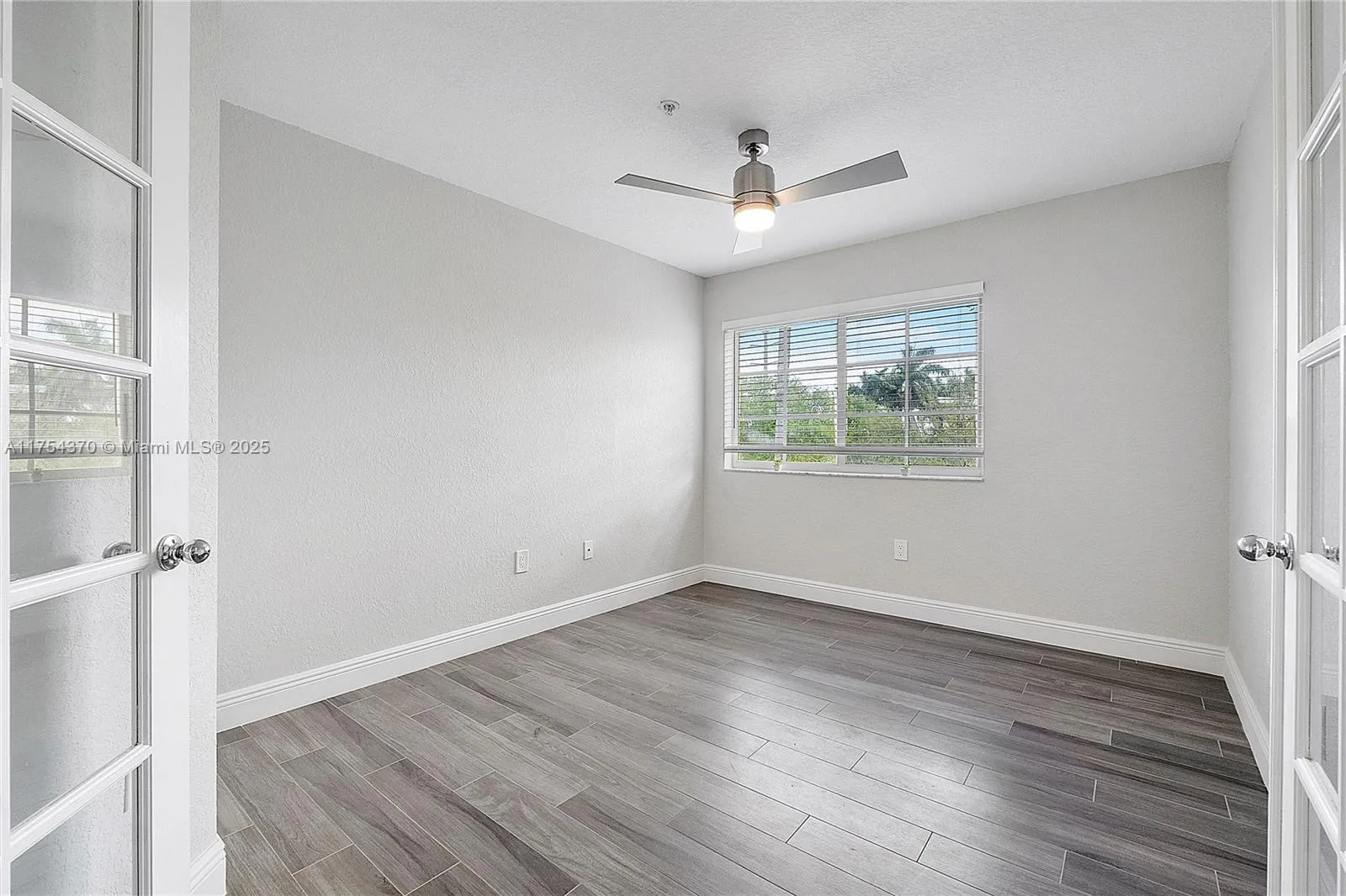 Coconut Creek, Florida 33073, United States, 2 Bedrooms Bedrooms, ,1 BathroomBathrooms,Residential,Active,83921