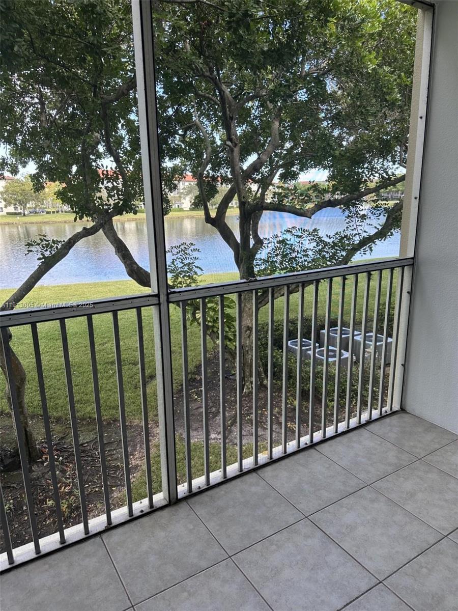 IVANHOE EAST AT CENTURY V - Residential