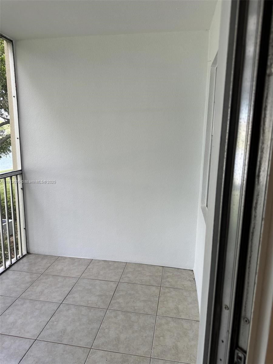 IVANHOE EAST AT CENTURY V - Residential