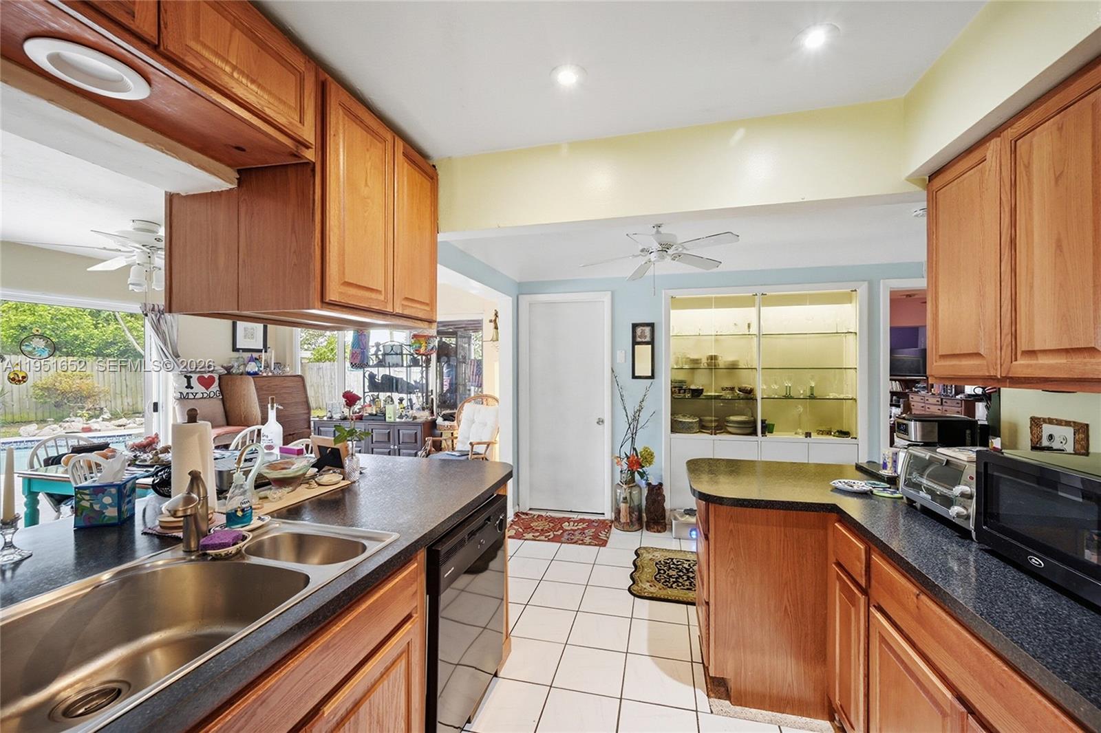 PINE RIDGE - Residential