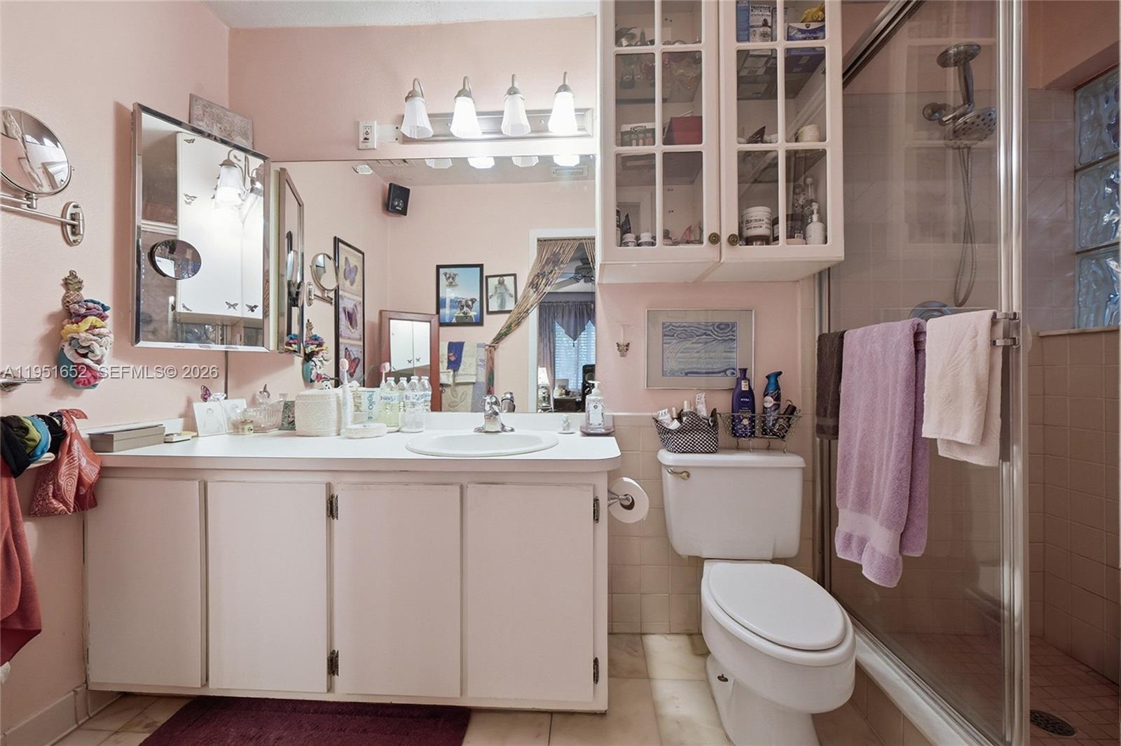 PINE RIDGE - Residential