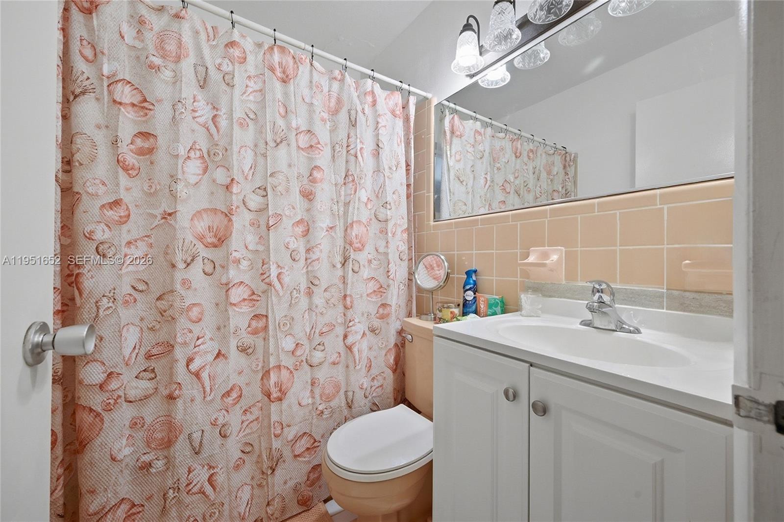 PINE RIDGE - Residential