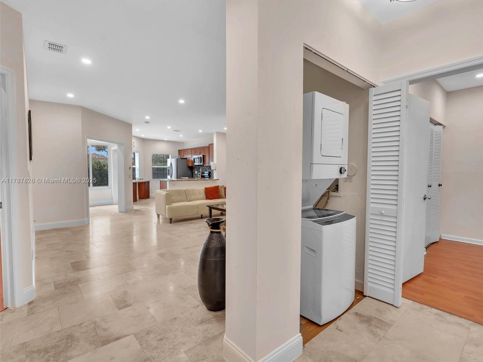 PLUM AT BOCA POINTE CONDO - Residential