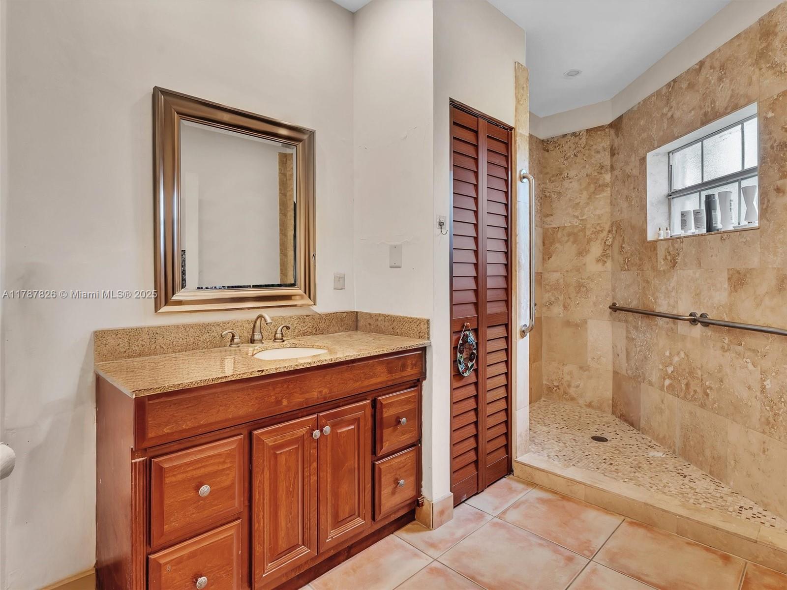 PLUM AT BOCA POINTE CONDO - Residential