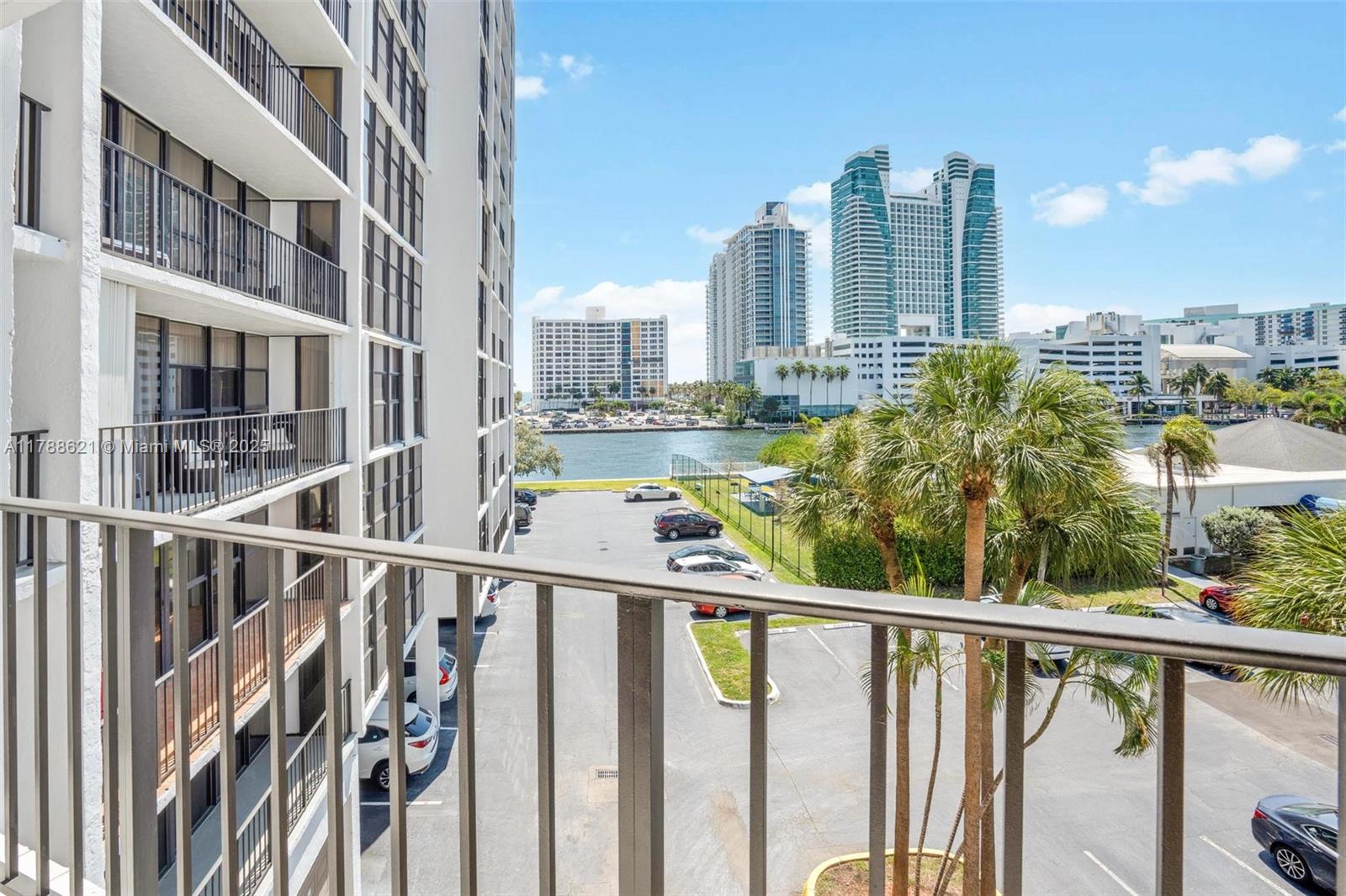 TOWERS OF OCEANVIEW SOUTH - Residential