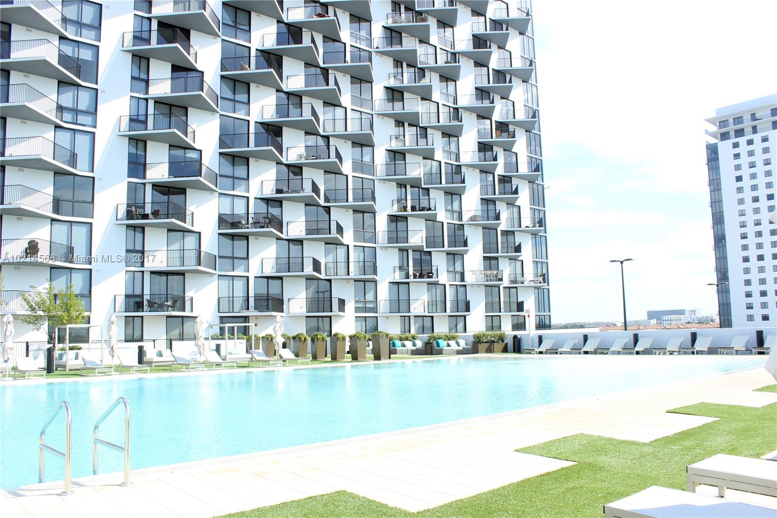 5300 PASEO - Residential Lease