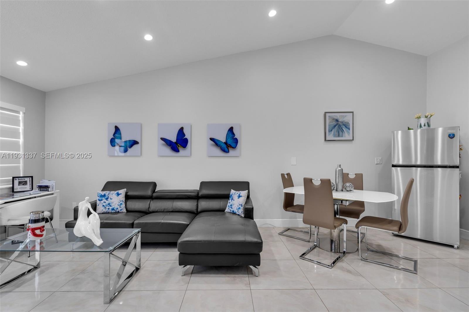 MICHELLE JARDINS NO 2 - Residential Lease