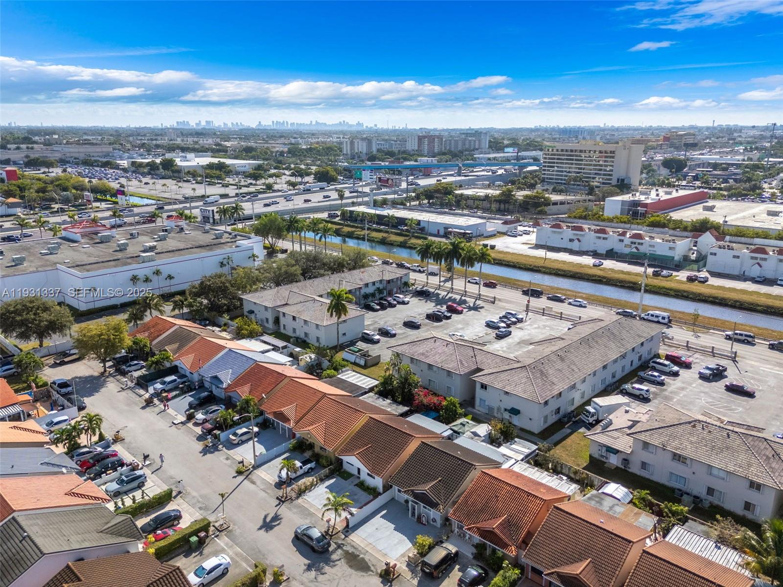 MICHELLE JARDINS NO 2 - Residential Lease