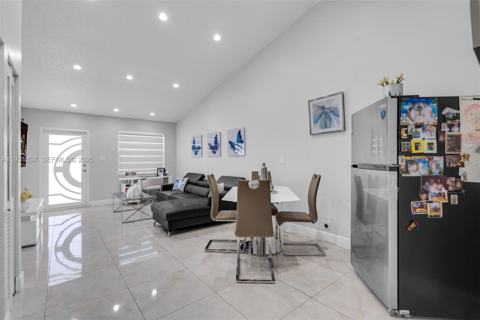 MICHELLE JARDINS NO 2 - Residential Lease