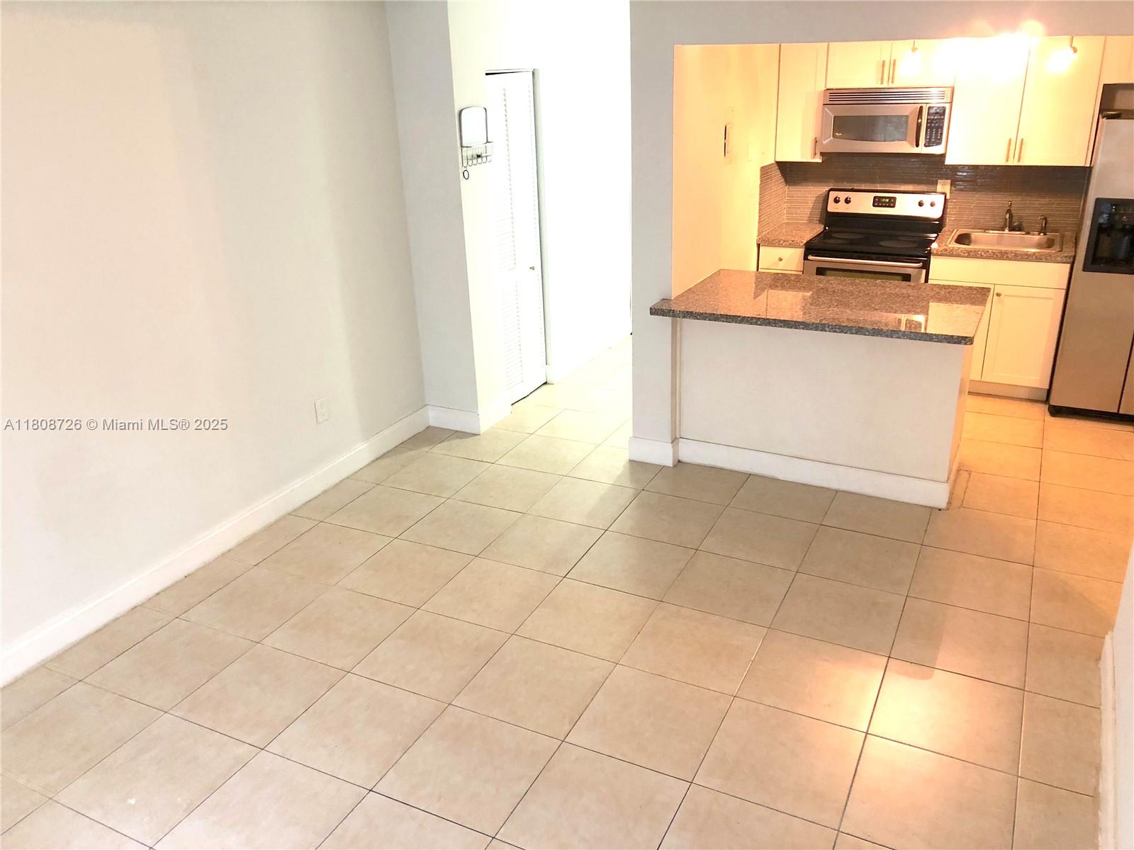 TEMPO CONDO - Residential