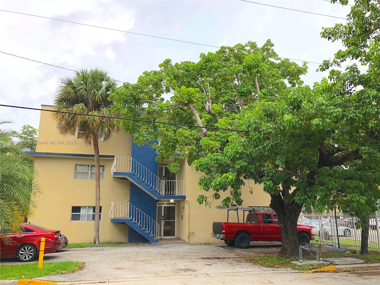 4301 Nw South Tamiami Canal Dr 3-209, Miami, Broward County, Florida - 1 Bedrooms  
1 Bathrooms - 