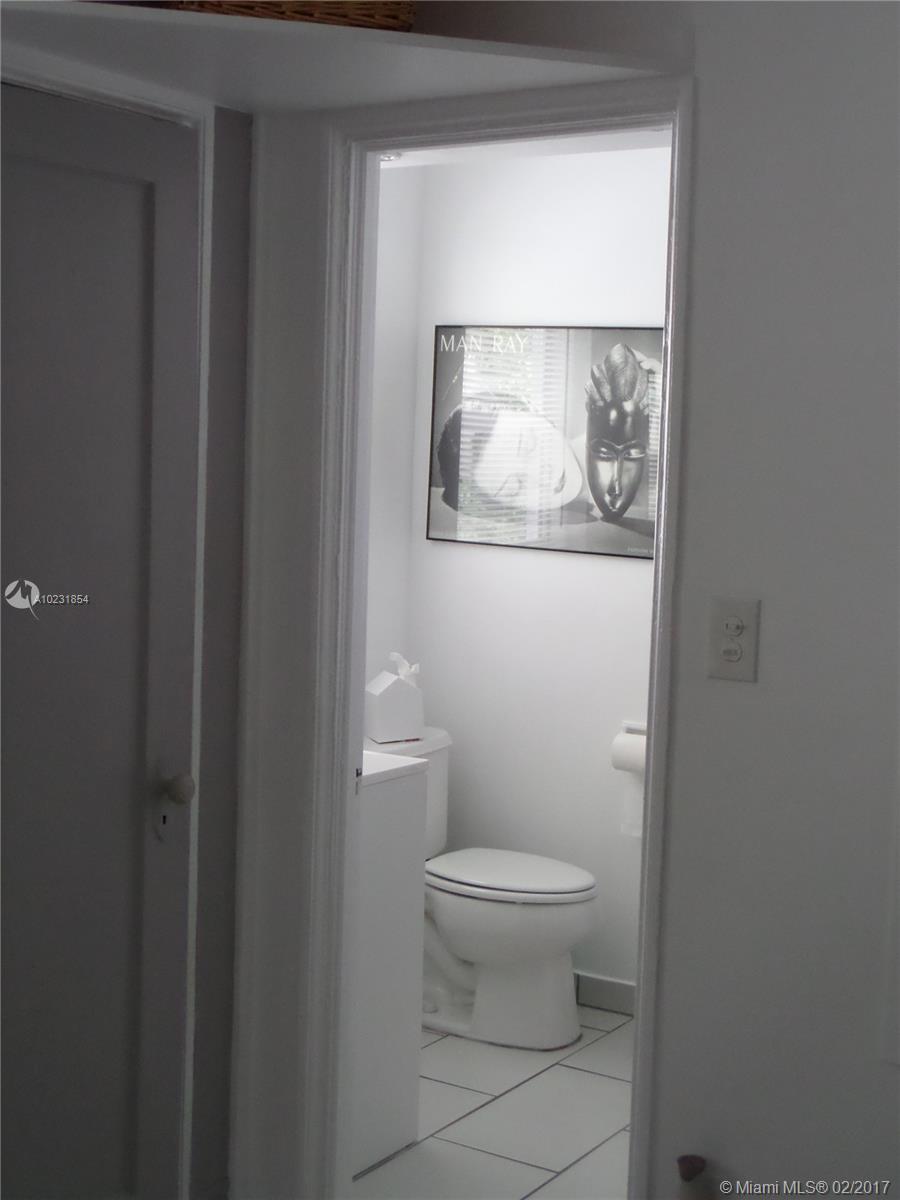 ISLE OF NORMANDY TROUVILL - Residential Lease