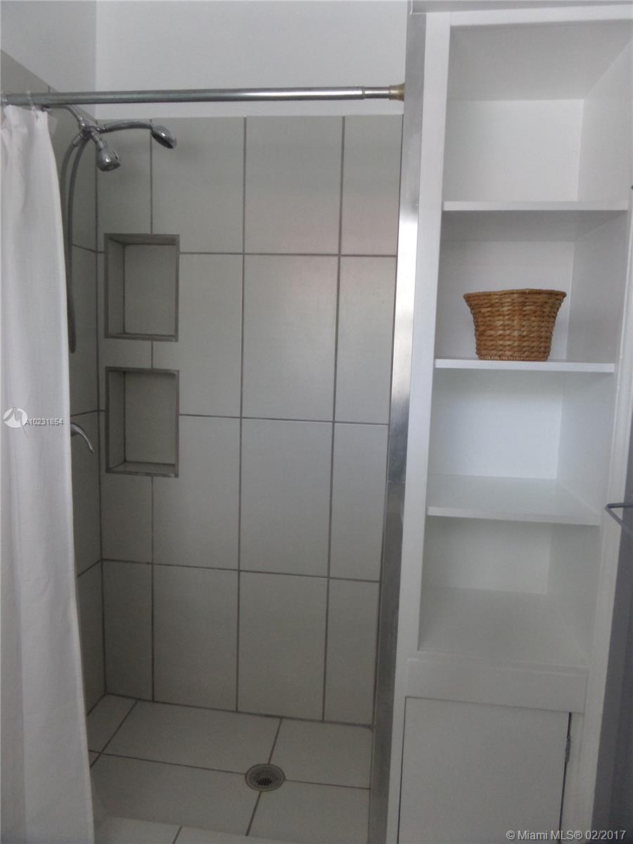 ISLE OF NORMANDY TROUVILL - Residential Lease