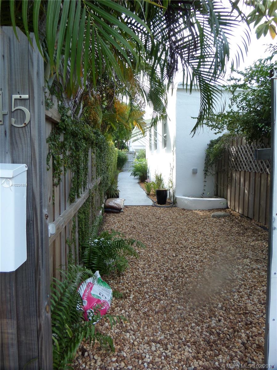 ISLE OF NORMANDY TROUVILL - Residential Lease