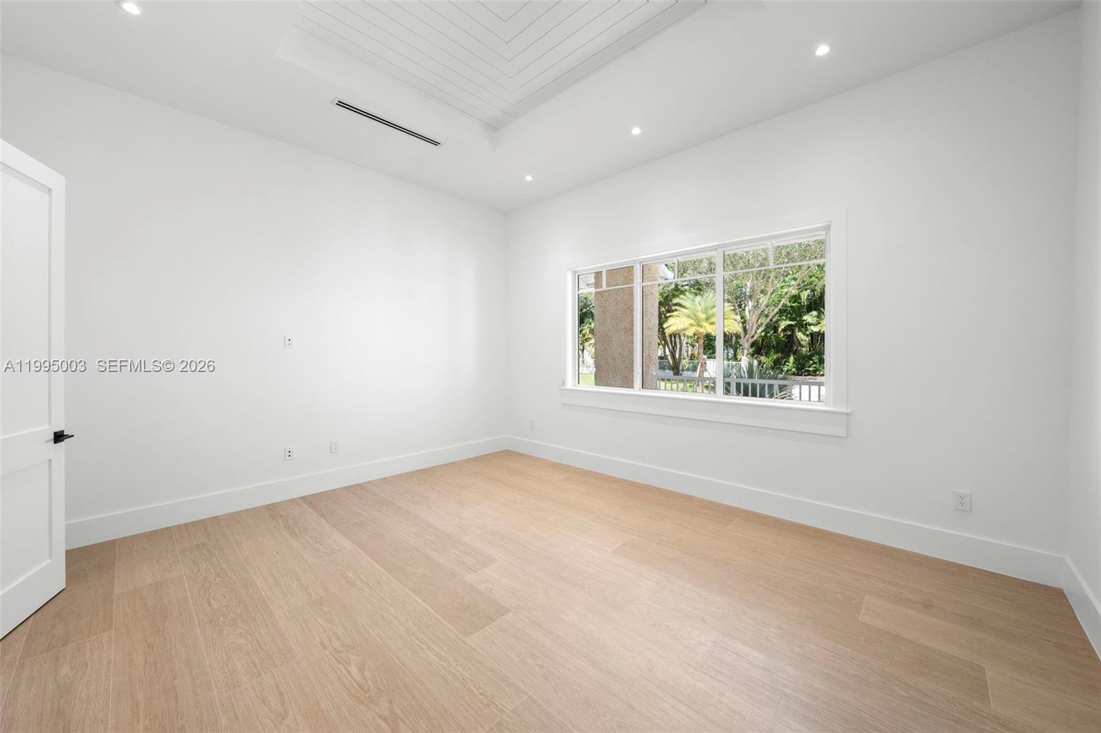 SUNILAND ESTATES 1ST ADDN - Residential