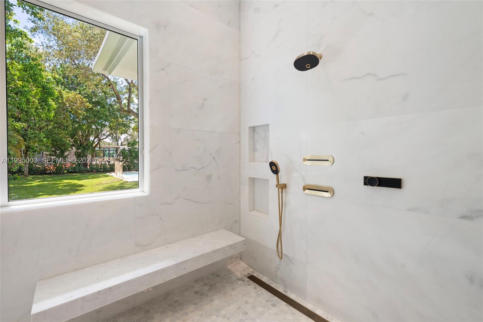 SUNILAND ESTATES 1ST ADDN - Residential