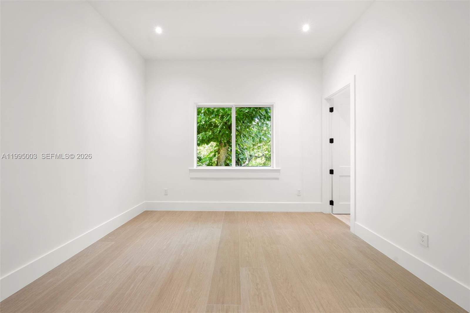 SUNILAND ESTATES 1ST ADDN - Residential