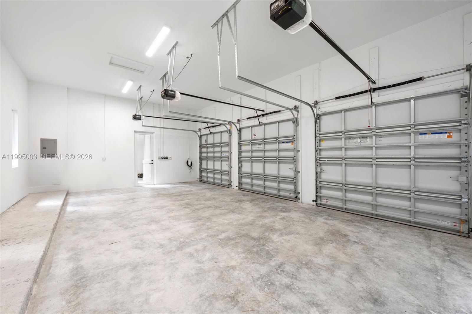 SUNILAND ESTATES 1ST ADDN - Residential